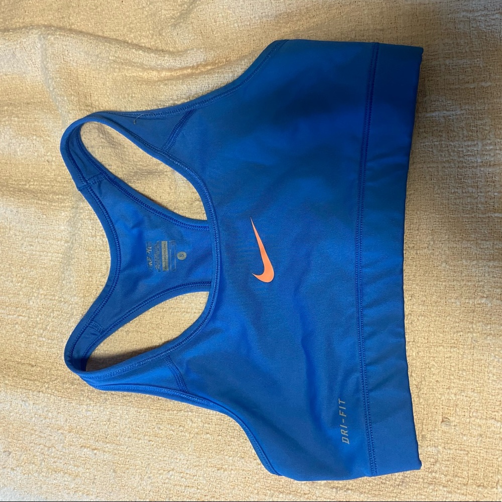 Nike sports bra